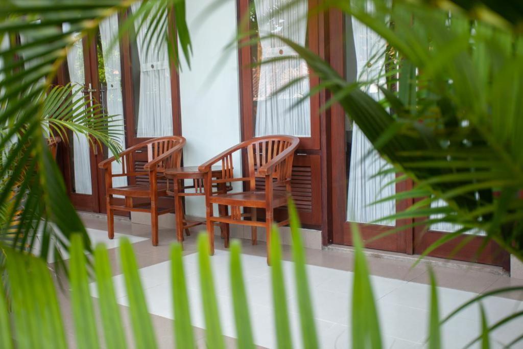 Mae Mae Beach House Batununggul Eksteriør billede